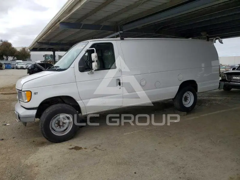2002 Ford ECONOLINE фото