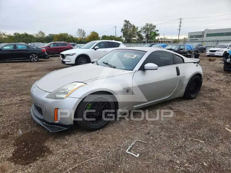 2003 Nissan 350Z photo