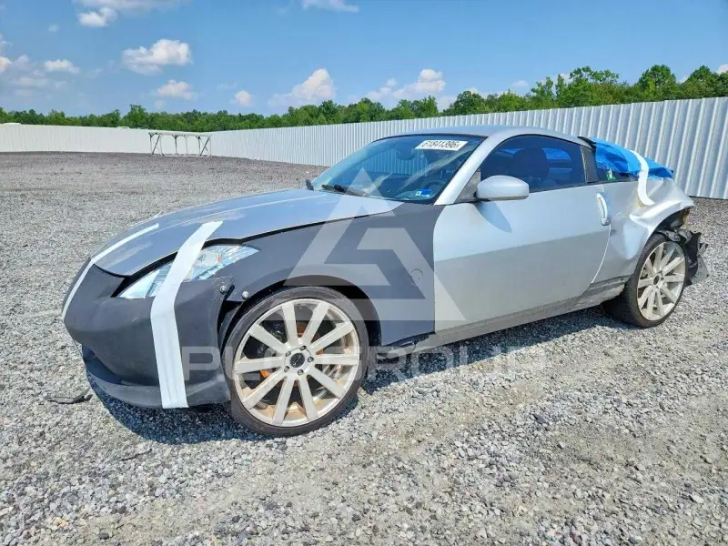 2003 Nissan 350Z фото