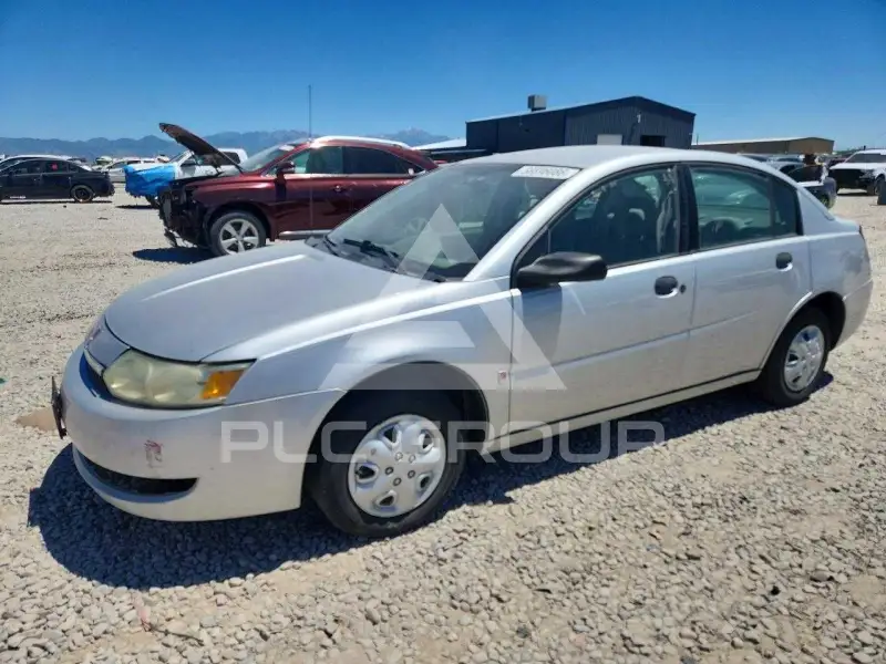 2003 Saturn Ion photo
