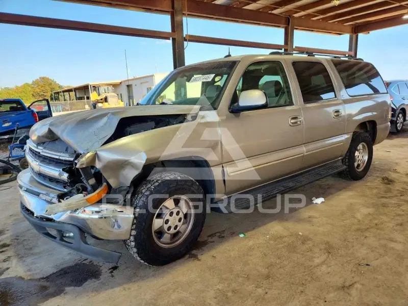 2003 Chevrolet Suburan photo