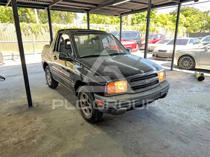 2003 Chevrolet TRACKER фото