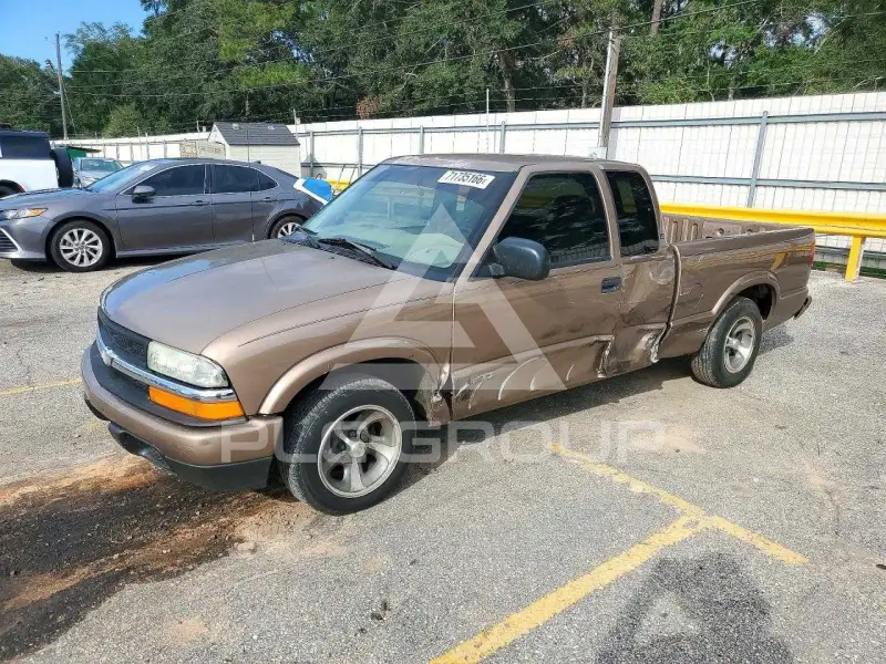 2003 Chevrolet S10 photo