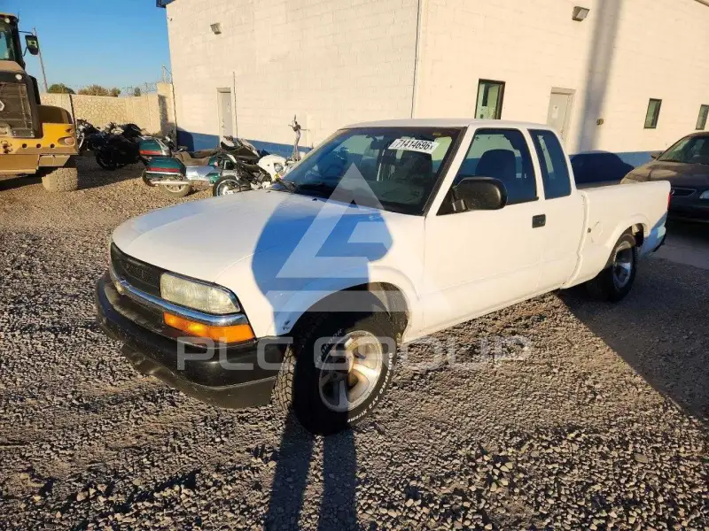 2003 Chevrolet S10 photo