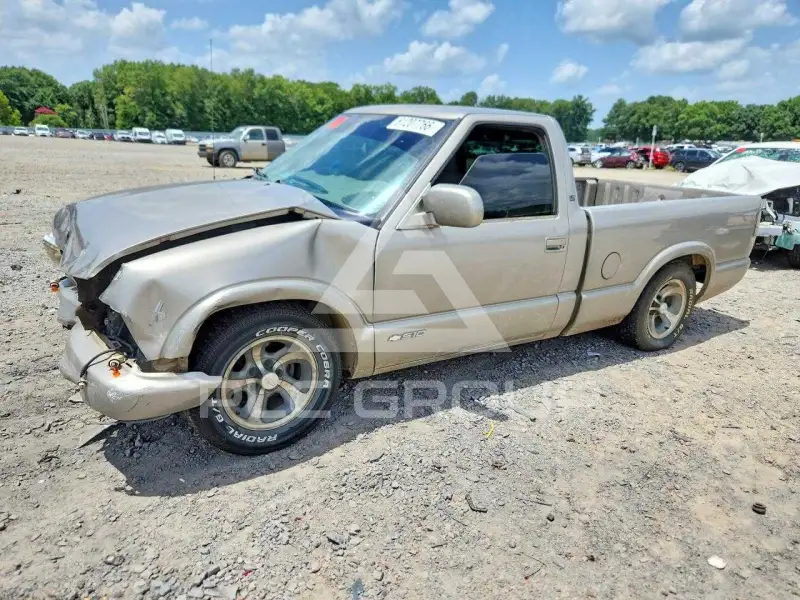 2003 Chevrolet S10 фото
