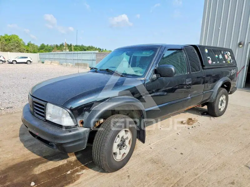 2003 Chevrolet S10 фото