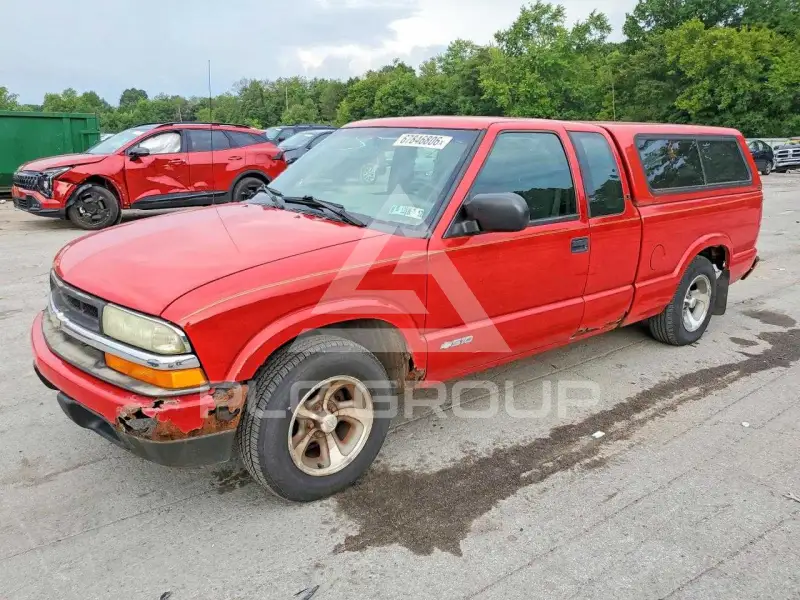2003 Chevrolet S10 photo