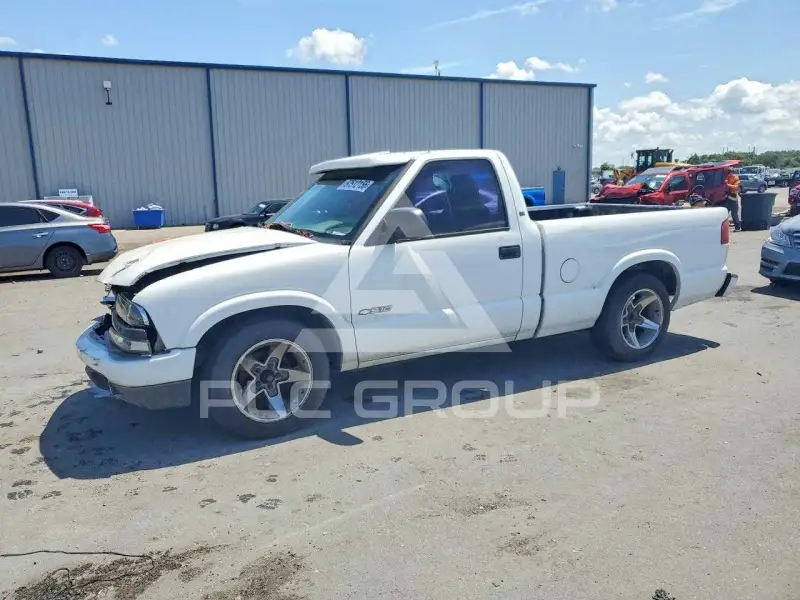 2003 Chevrolet S10 фото