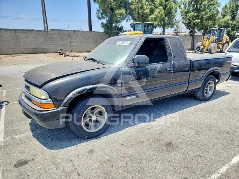2003 Chevrolet S10 photo