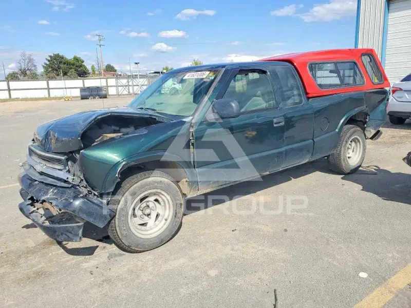 2003 Chevrolet S10 photo