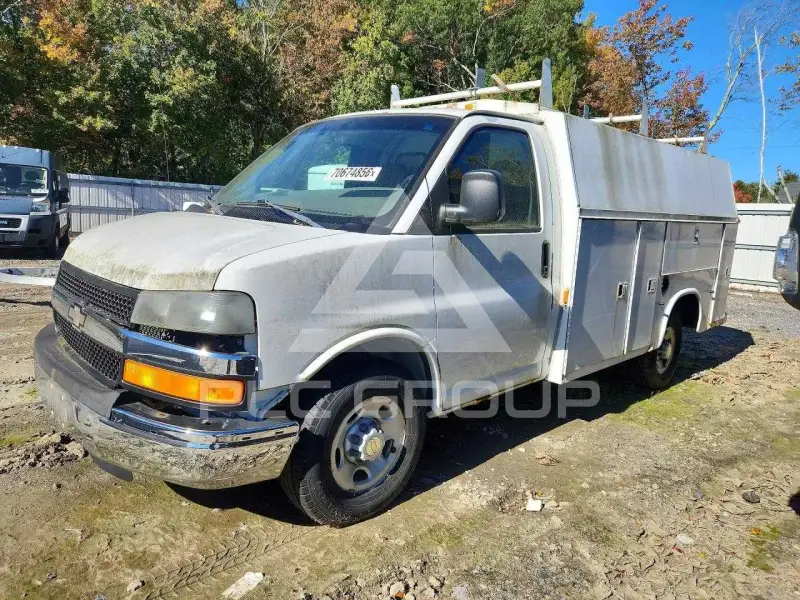 2003 Chevrolet Express фото