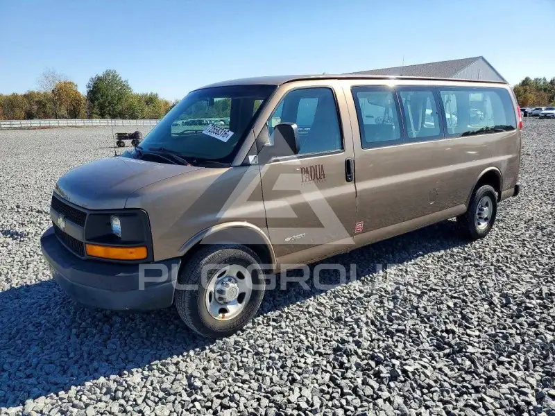 2003 Chevrolet Express фото
