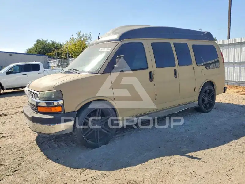 2003 Chevrolet Express photo