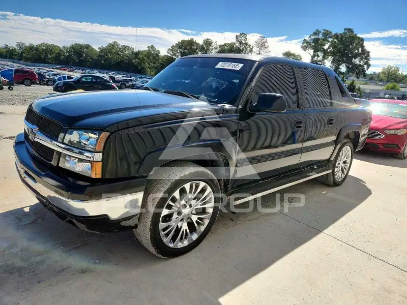 2003 Chevrolet Avalanche photo