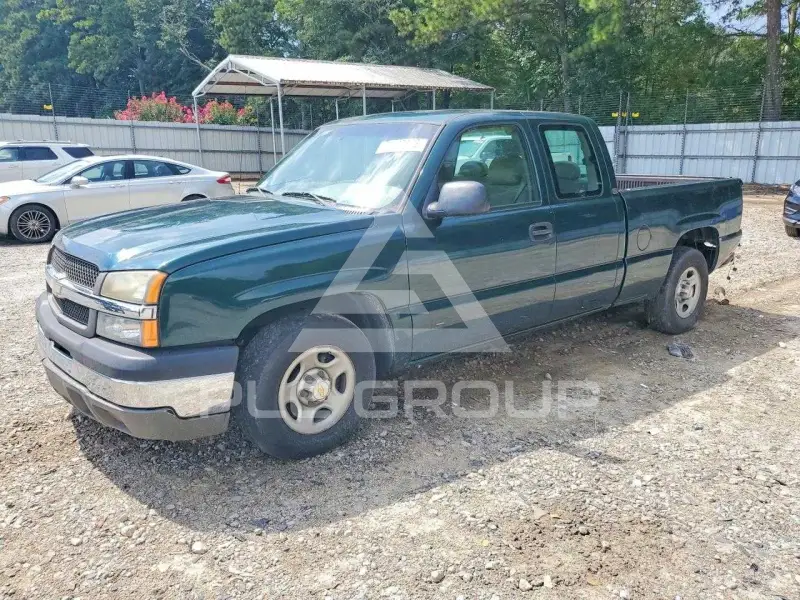 2003 Chevrolet Silverado photo