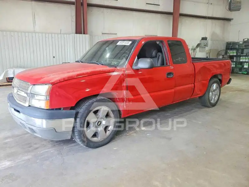 2003 Chevrolet Silverado photo
