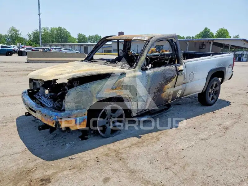 2003 Chevrolet Silverado фото