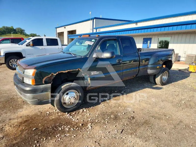 2003 Chevrolet Silverado фото