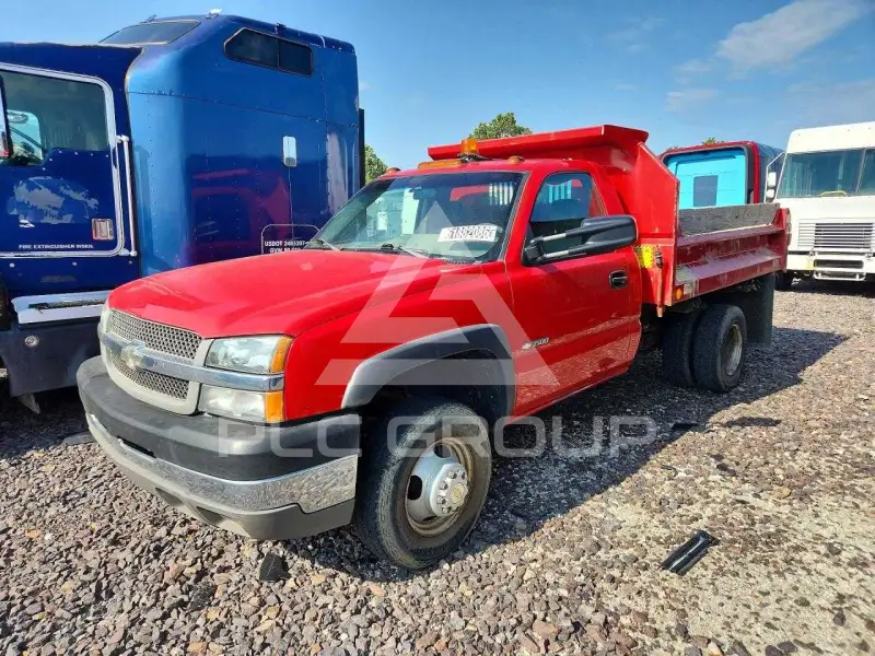 2003 Chevrolet Silverado фото