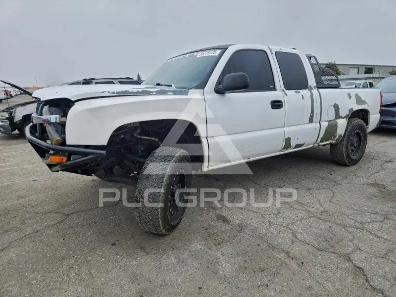 2003 Chevrolet Silverado фото