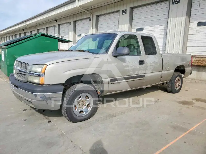 2003 Chevrolet Silverado photo