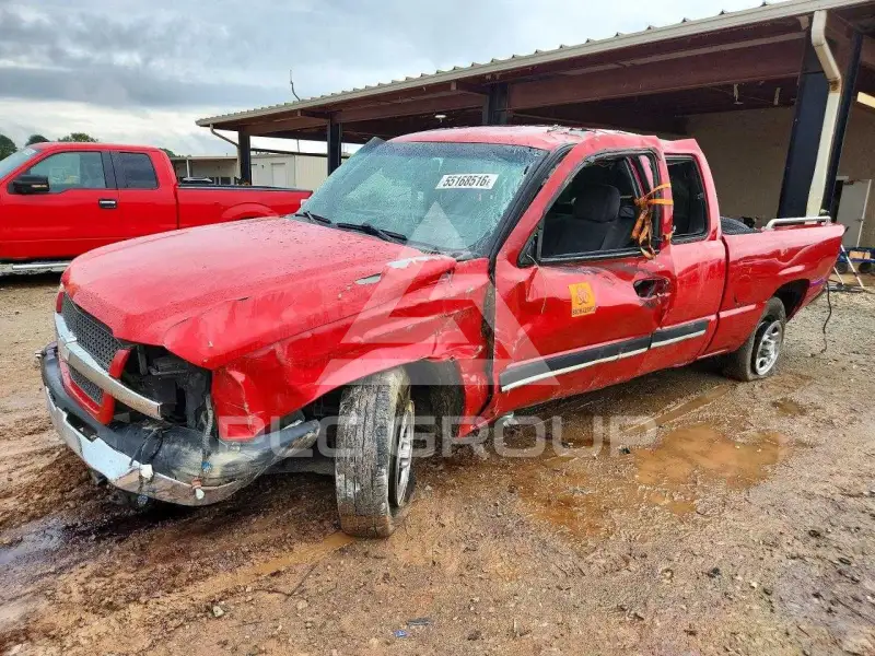 2003 Chevrolet Silverado photo