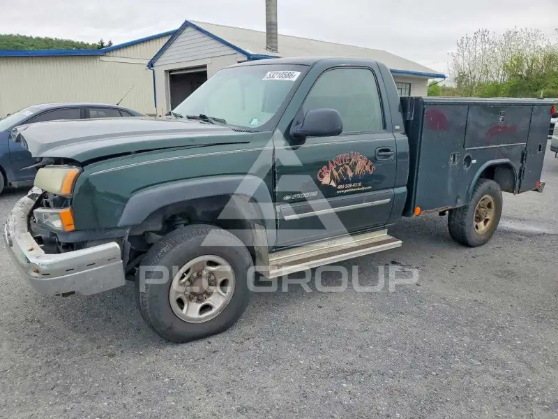 2003 Chevrolet Silverado photo
