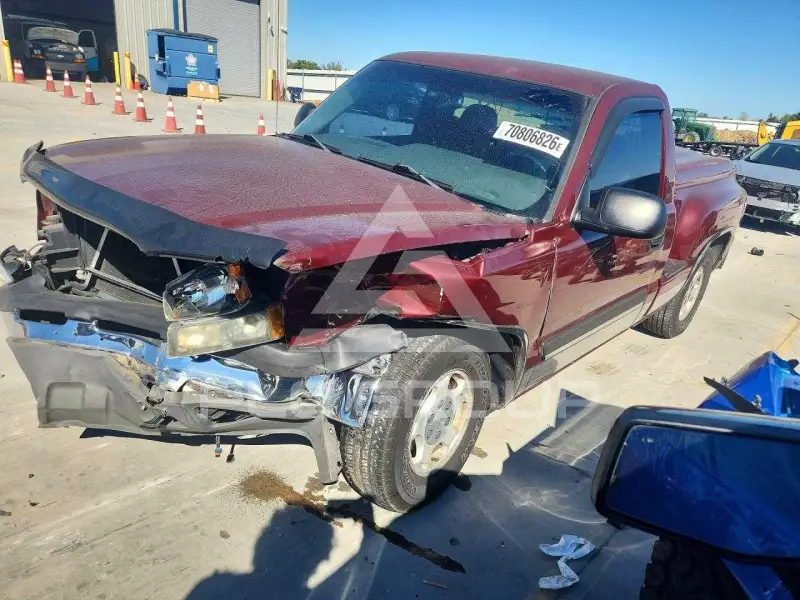2003 Chevrolet Silverado photo