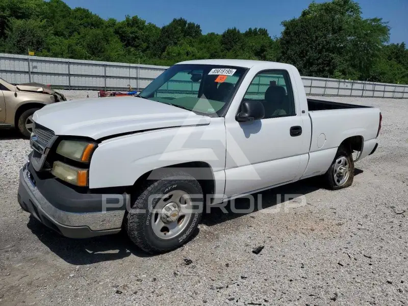 2003 Chevrolet Silverado photo