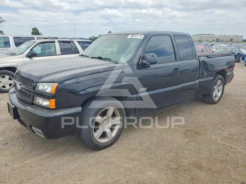 2003 Chevrolet Silverado фото