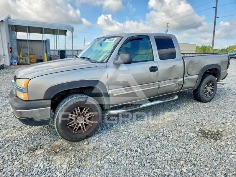 2003 Chevrolet Silverado фото