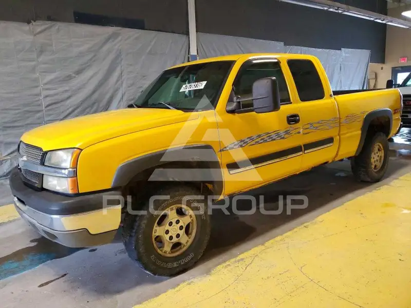 2003 Chevrolet Silverado photo