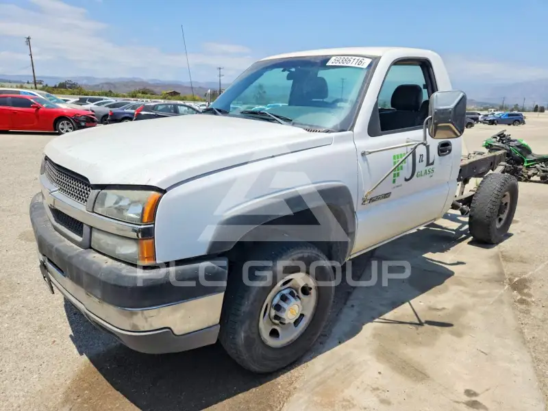 2003 Chevrolet Silverado фото
