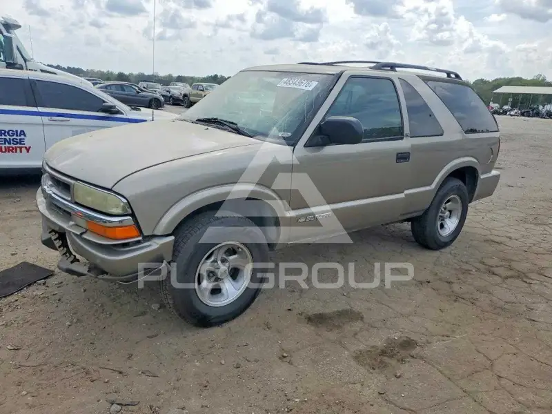 2003 Chevrolet Blazer photo