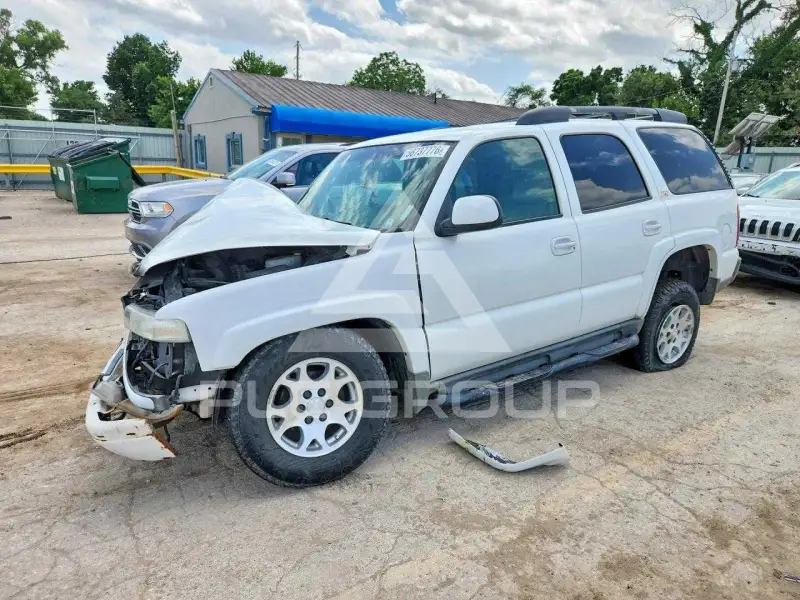 2003 Chevrolet Tahoe photo