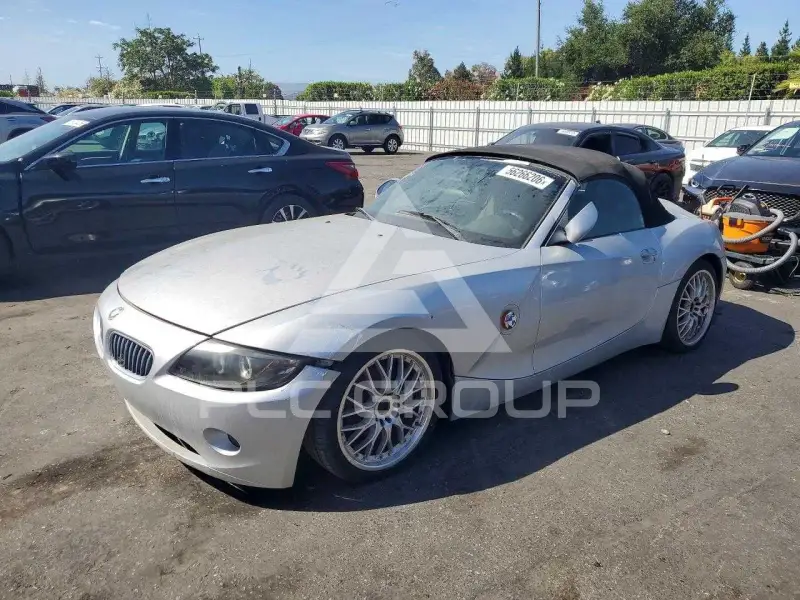 2003 BMW Z4 photo
