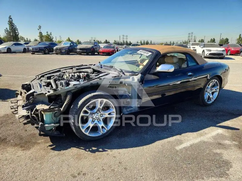 2003 Jaguar XK8 фото