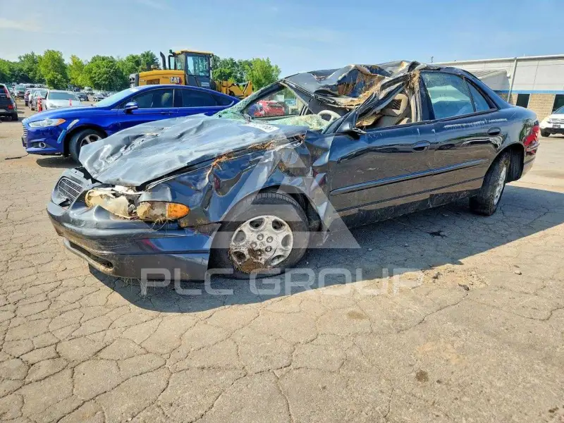 2003 Buick REGAL photo