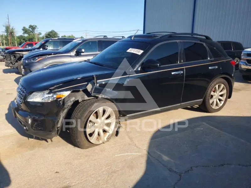 2003 Infinity FX45 photo