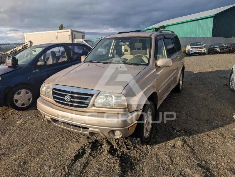 2003 Suzuki XL7 photo