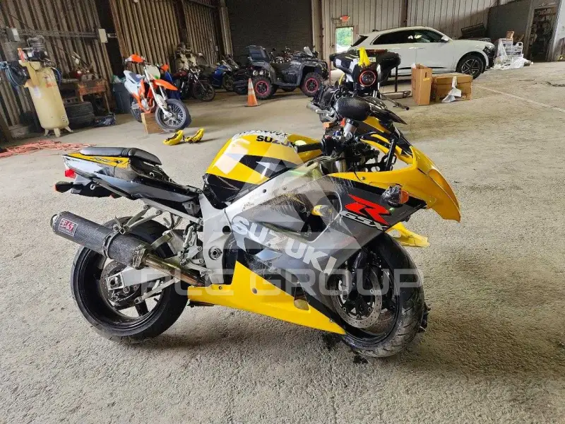 2003 Suzuki GSX-R750 photo