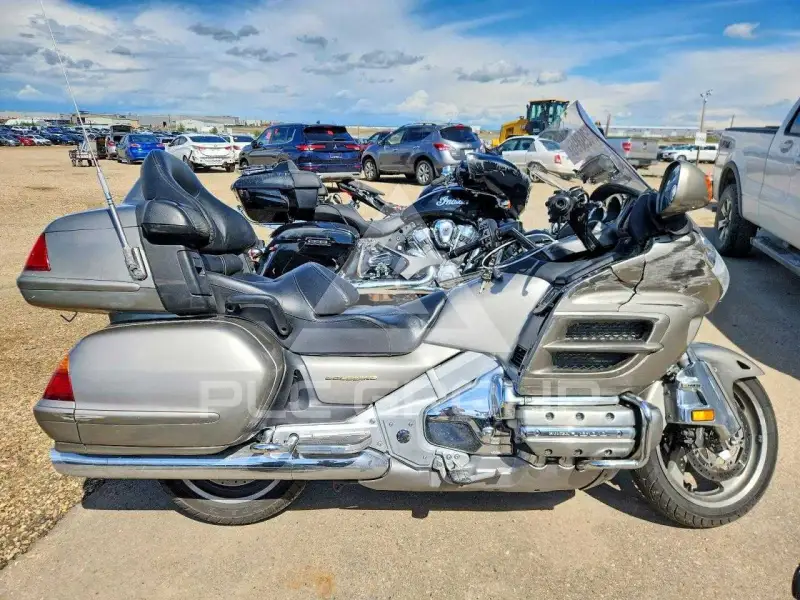 2003 Honda GL photo