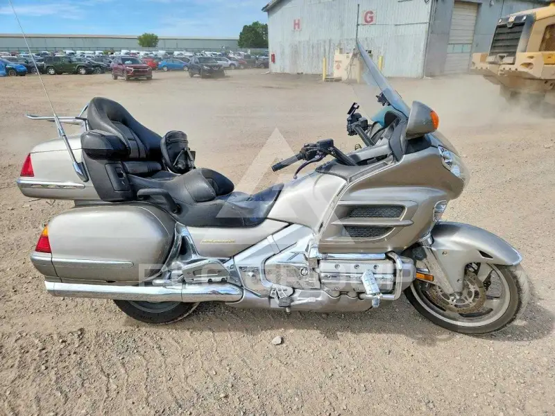 2003 Honda GL фото
