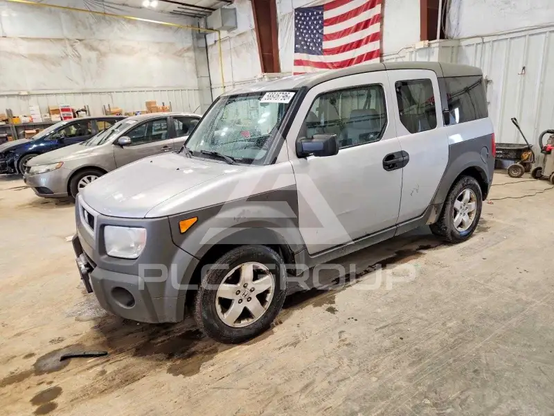 2003 Honda ELEMENT photo