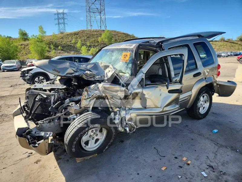 2003 Jeep LIBERTY фото