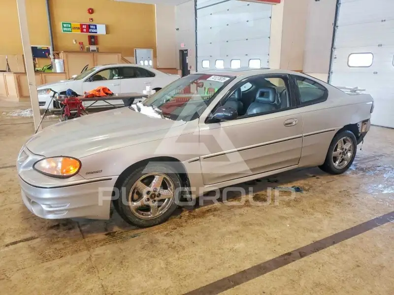 2003 Pontiac GRAND PRIX фото