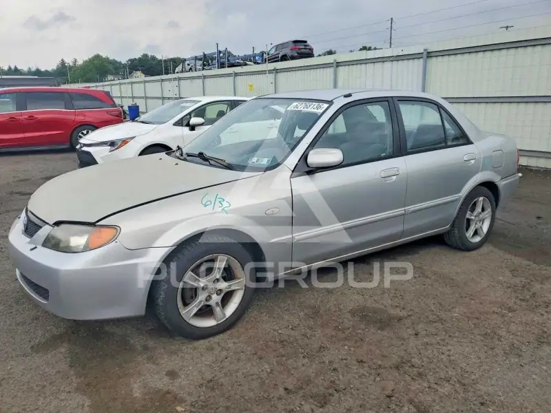 2003 Mazda Protege photo