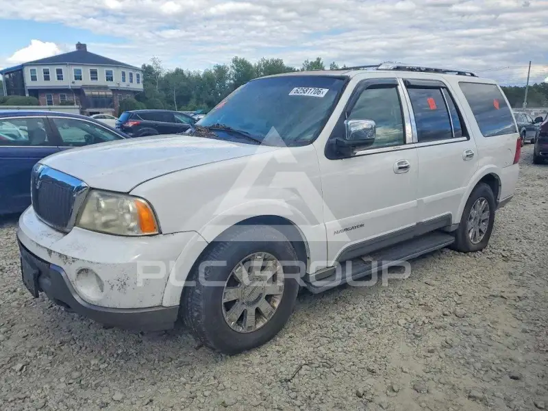 2003 Lincoln NAVIGATOR photo