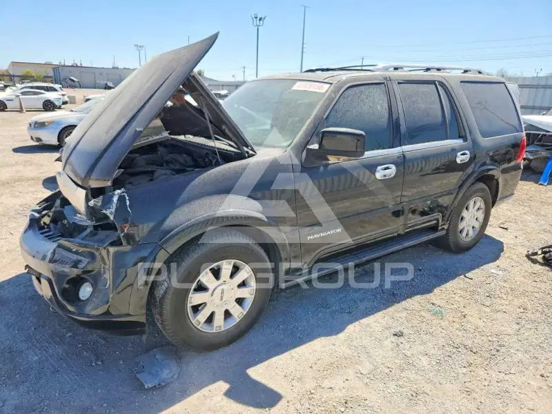 2003 Lincoln NAVIGATOR photo