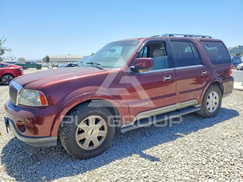 2003 Lincoln NAVIGATOR photo